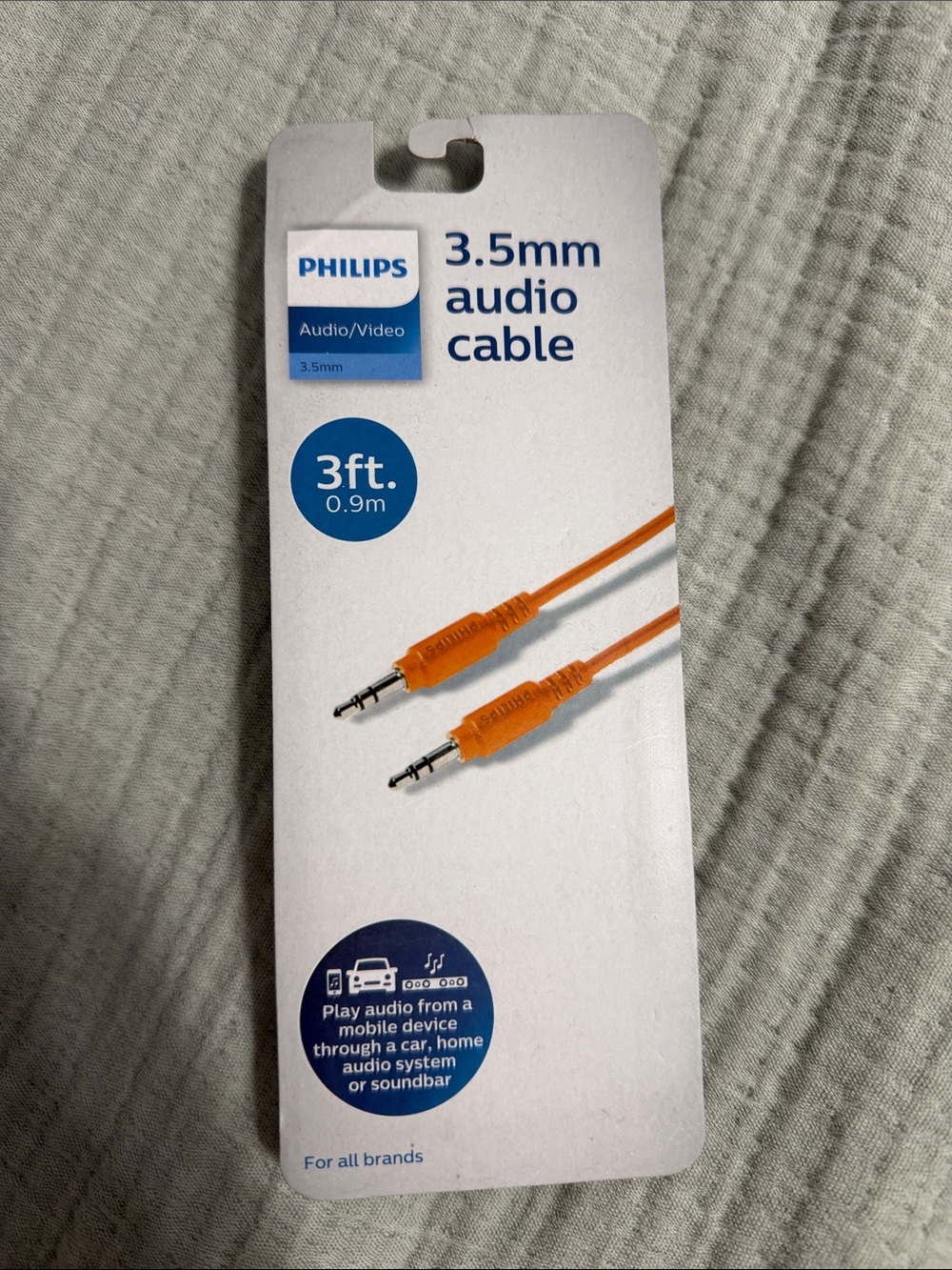 NWT Philips 3.5mm Audio Cable 3ft Long Orange